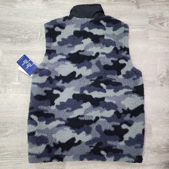 CHAMPION AOP Men's Reversible Camo Zip Up Vest Medium - Picture 7 of 16